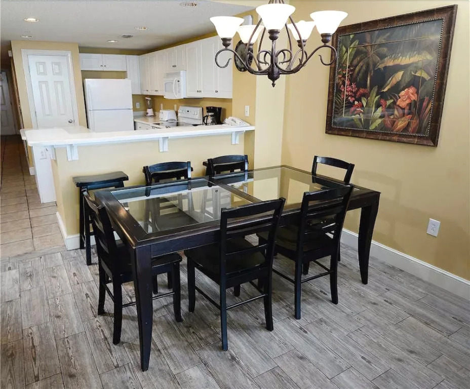 Majestic 1206 East Tower II - Three Bedroom Condo