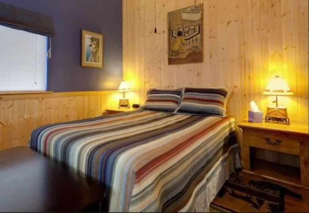 The Sea Parrot Inn