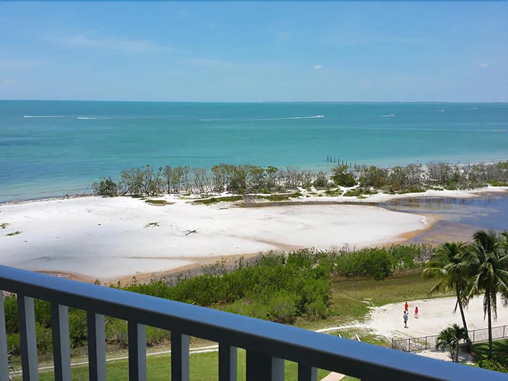 Estero Beach & Tennis 807a 1 Bedroom Condo