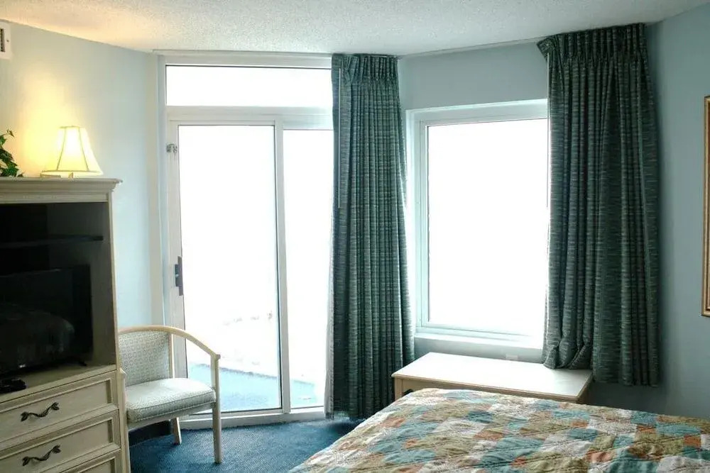 Seawatch South 403 - 2 Br Condo