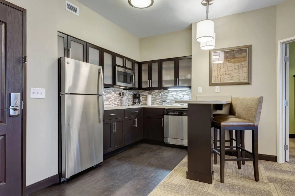 Staybridge Suites St Louis - Westport by IHG