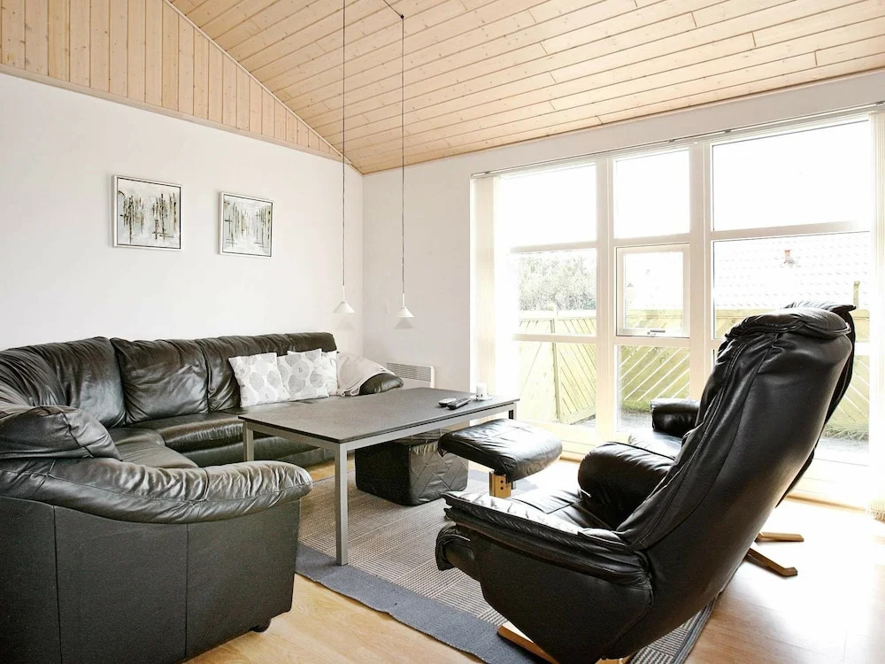 Stunning Home In Thisted With Sauna