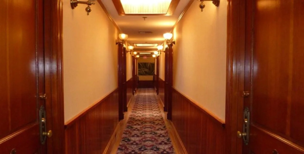 Lahaina Inn