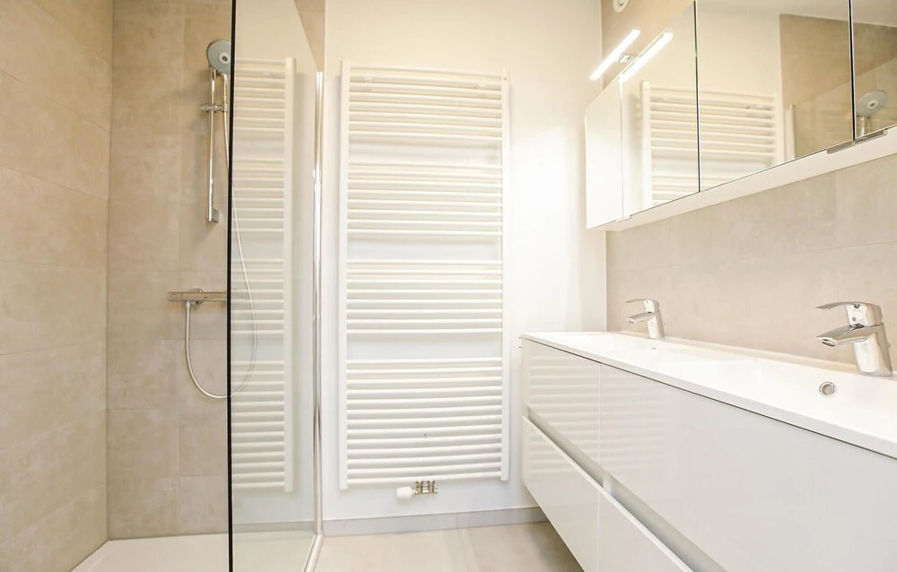 Nice Apartment in Oostende With Outdoor Swimming Pool, Wifi and 2 Bedrooms