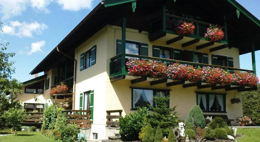 Haus Schöneck - Chiemgau Karte