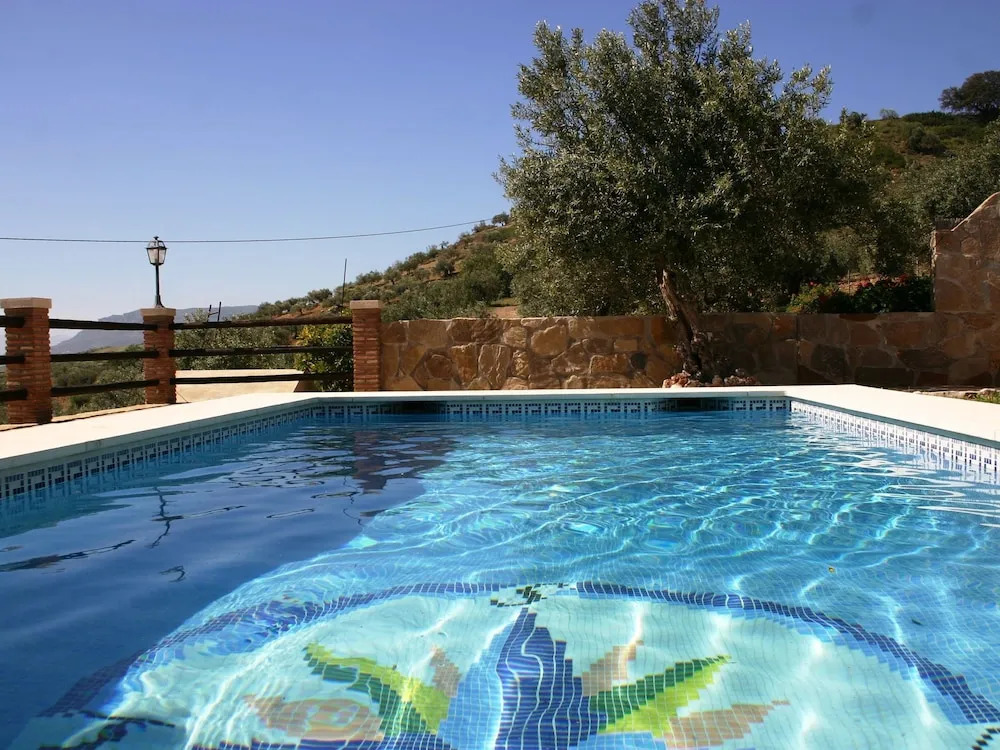 Peaceful Retreat in Alora for Families and Friends