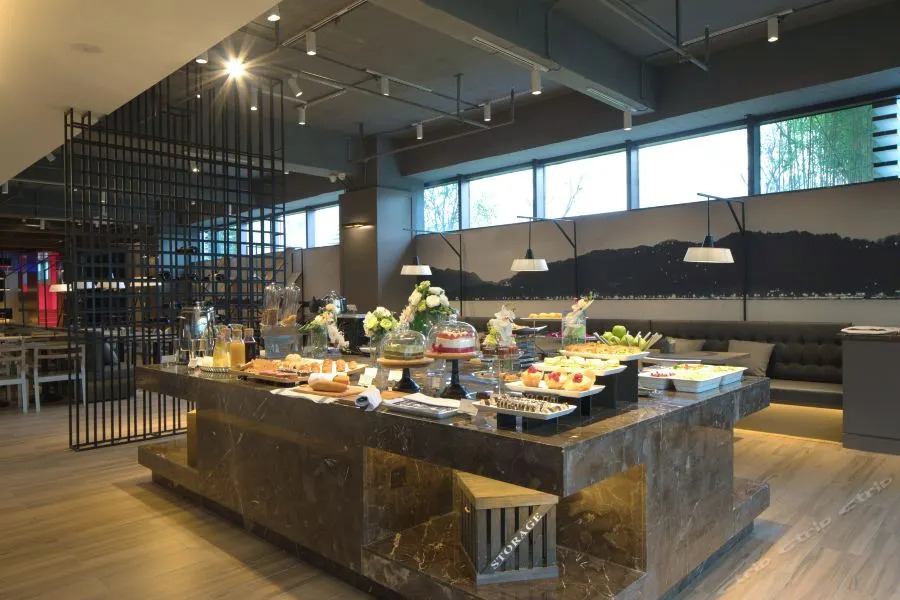 Atour Hotel Hangzhou Binjiang Olympic Sports Center