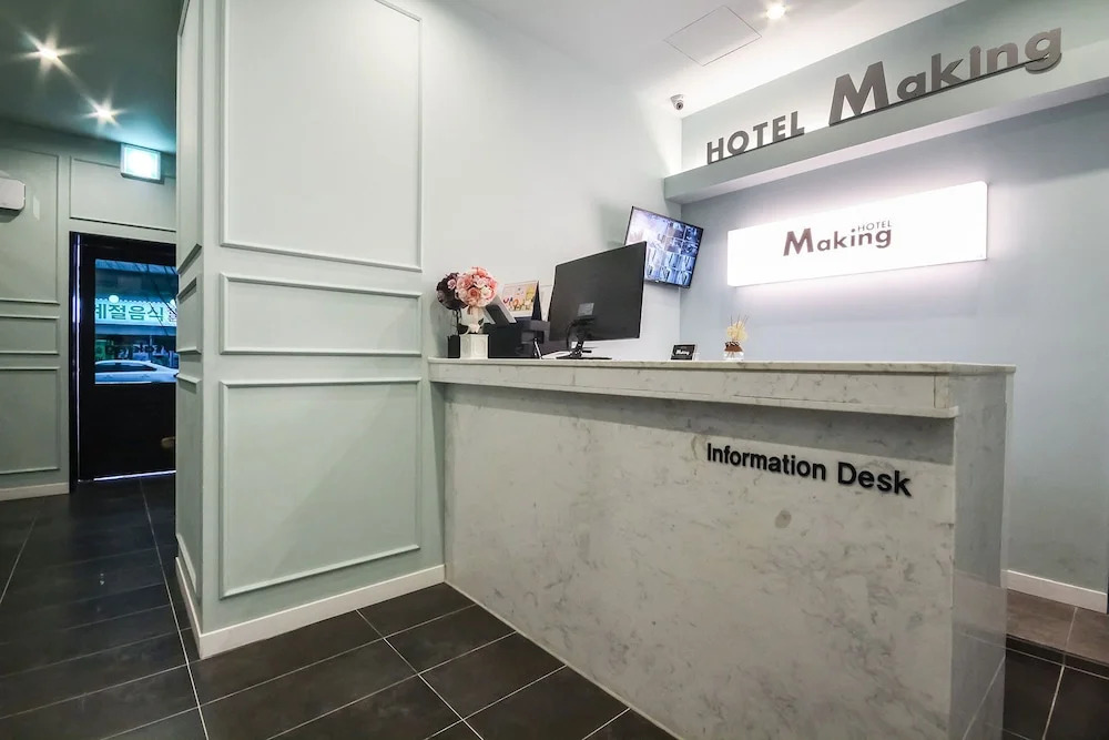 Hotel Making