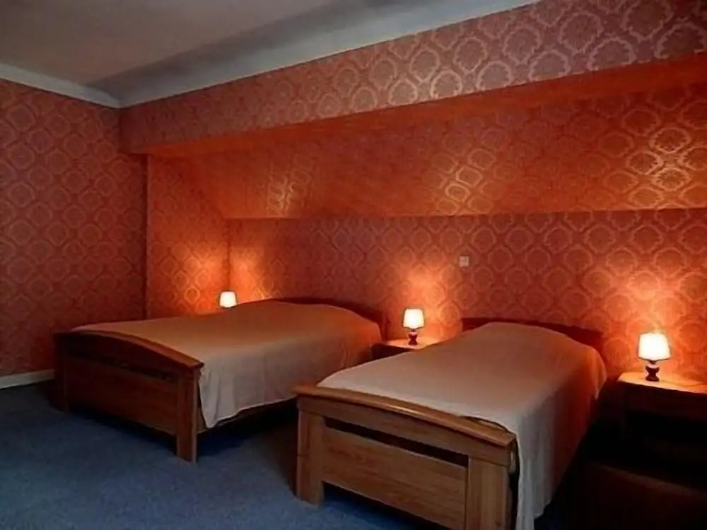 Hôtel- Restaurant Merveilles88