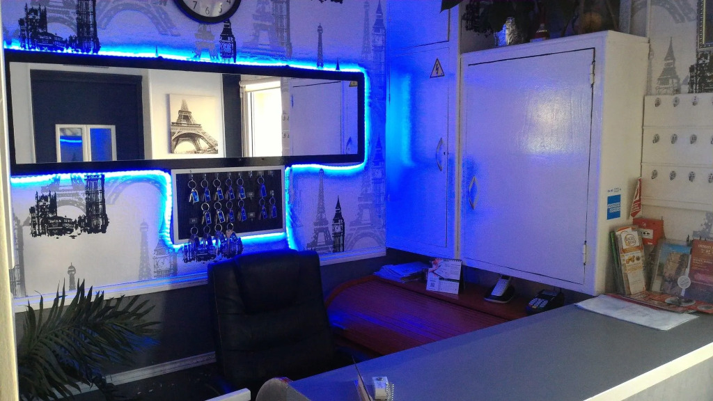 Hotel Le Parisien