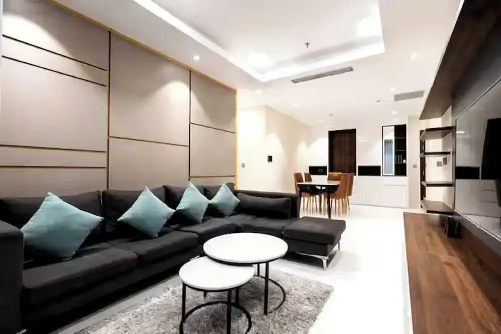 Vivian Boutique Madison Luxury Residence