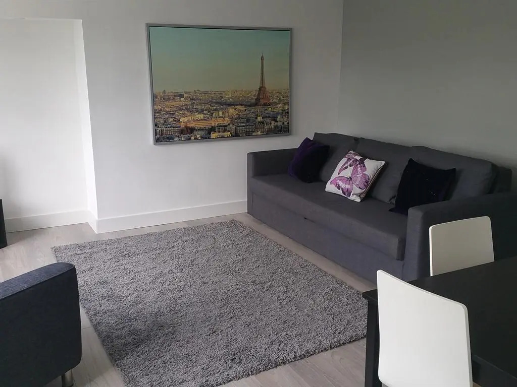 Coast & City Apartments