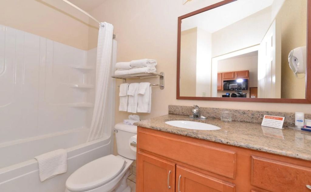 Candlewood Suites Springfield