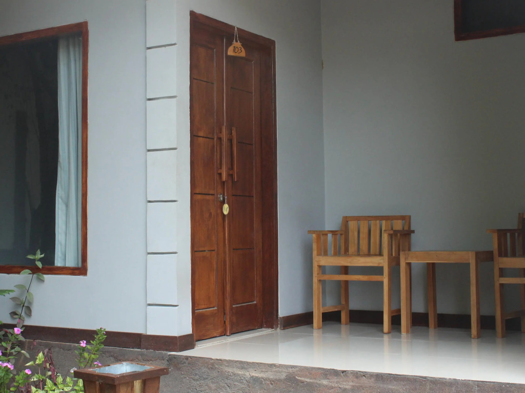 Tri Putri Kuta Homestay