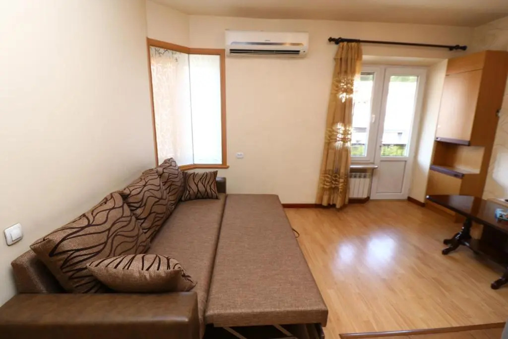 Stay Inn Apartments at Nalbandyan 50 street
