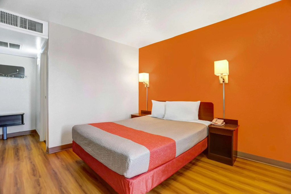 Motel 6 Grants, NM