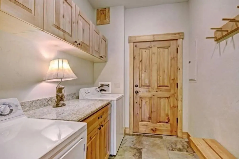 Breck Mtn Thunder 3 Townhome 305