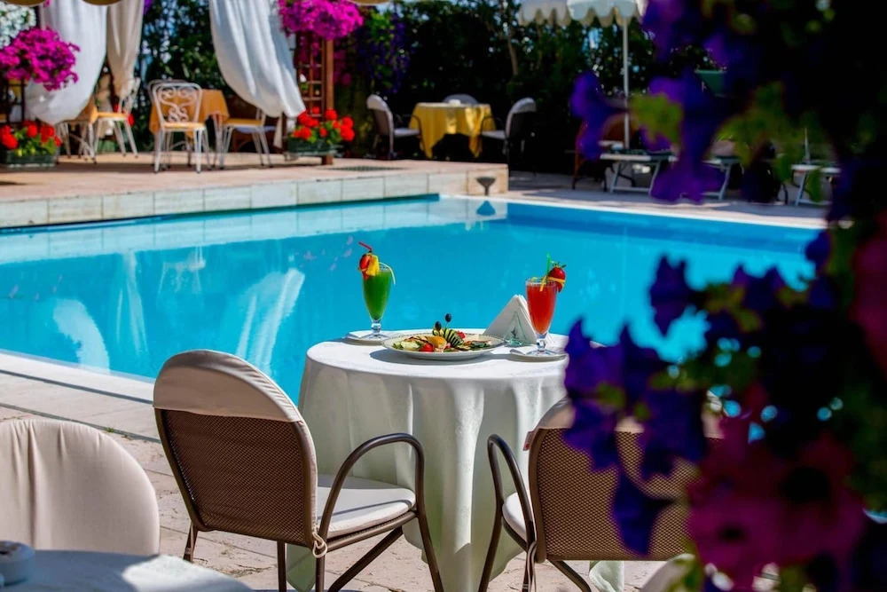 LH Mion Hotel