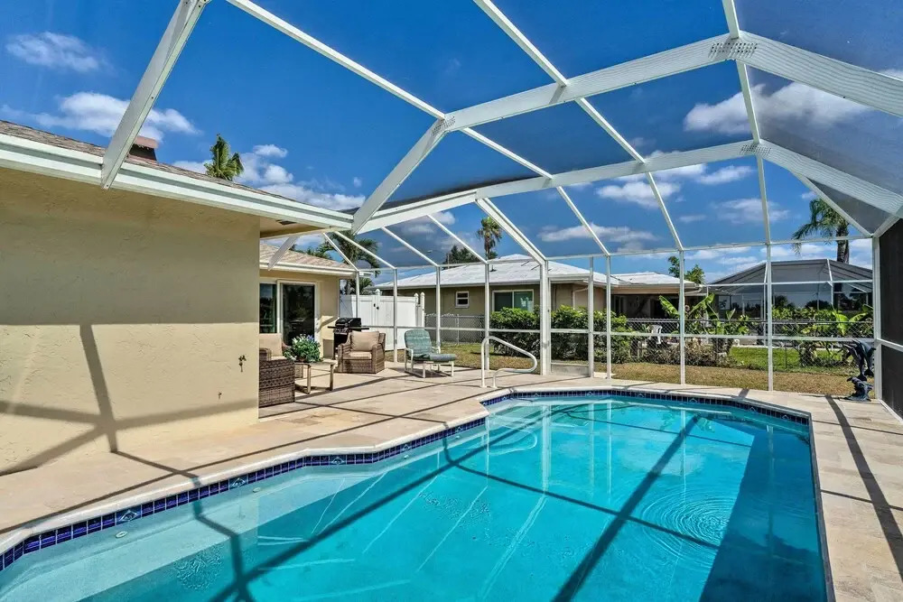 6 Mi to Dtwn Cape Coral Home with Spacious Lanai