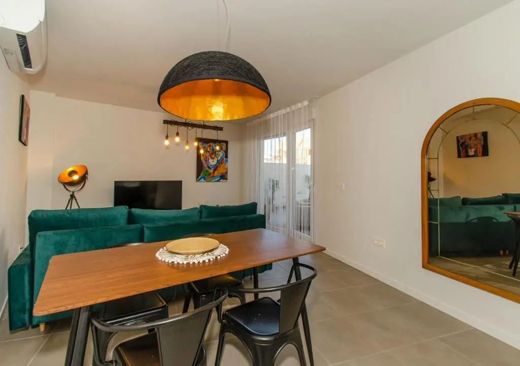 Apartamento Victoria Playa III con una gran terraza