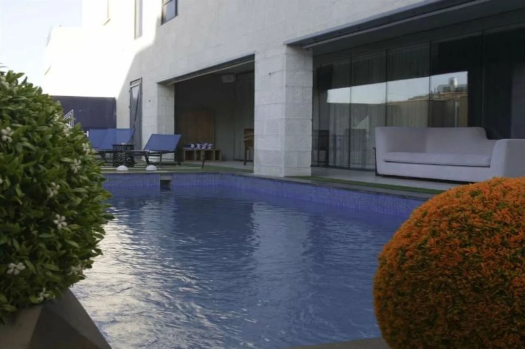 Monarch Hotel Amman