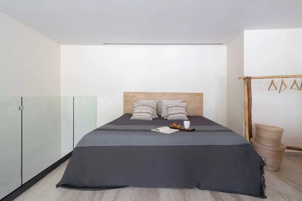Moderno Loft Temple II A112 By Sandy Powerful