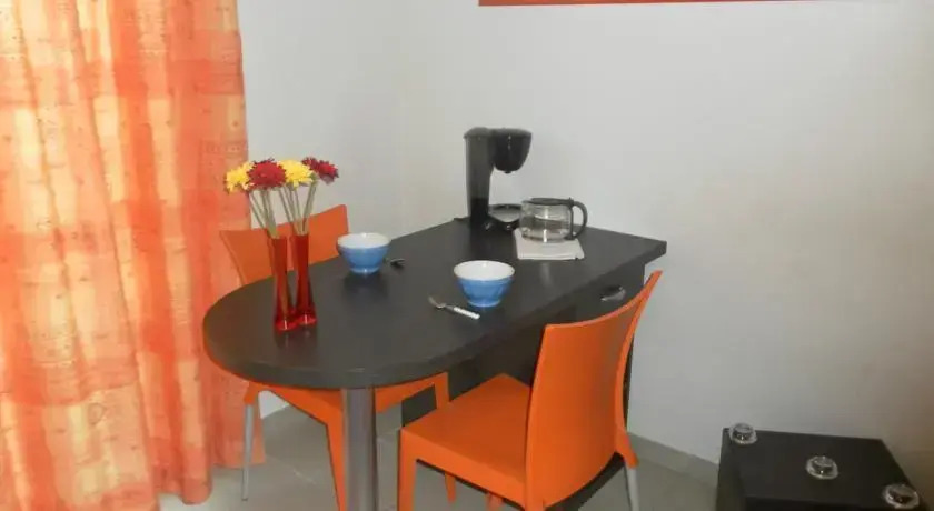 Park & Suites Confort Saint Priest en Jarez