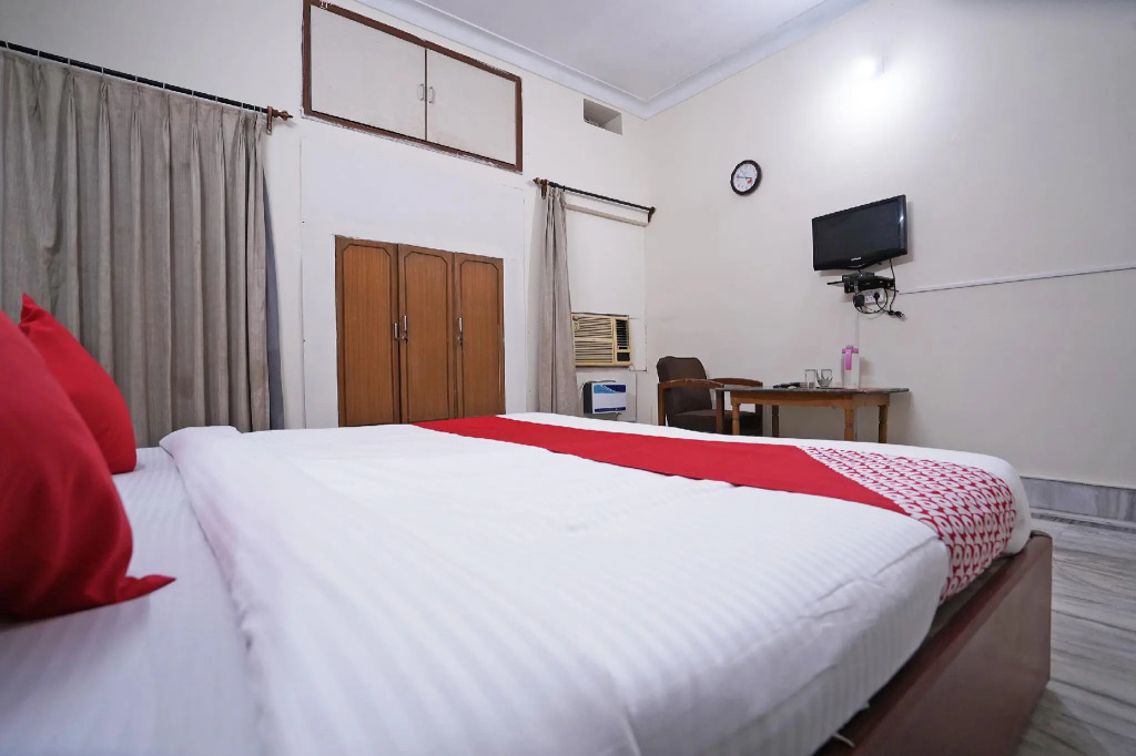 Oyo 36826 Green Cottage