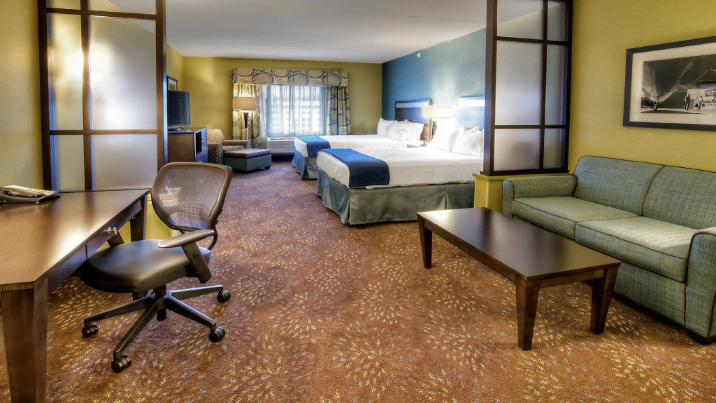Holiday Inn Express & Suites Pittsburgh SW/Southpointe by IHG