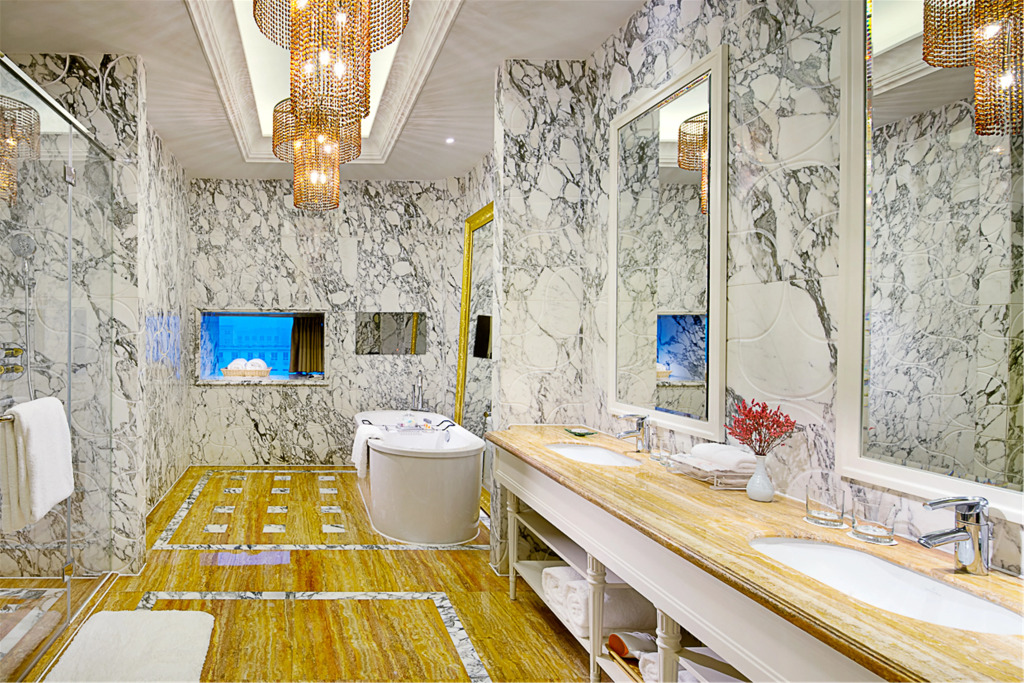 Crowne Plaza Zhengzhou by IHG