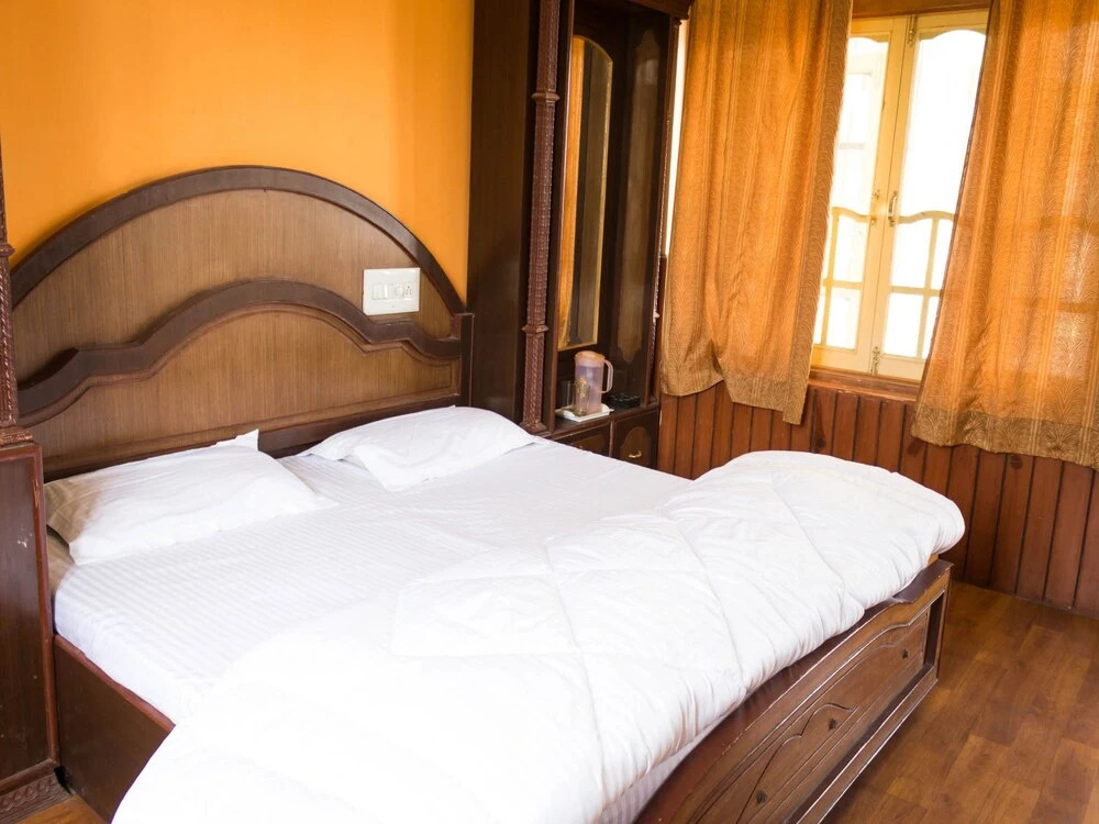 OYO 13342 Home Cozy Stay Naddi