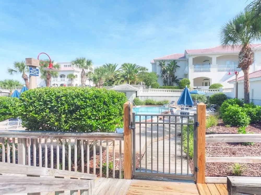 Hibiscus 301D - Two Bedroom Condo with Ocean View