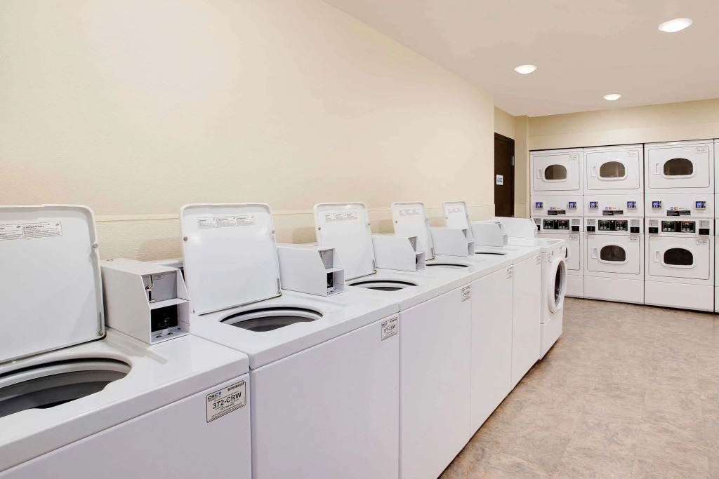 WoodSpring Suites Virginia Beach