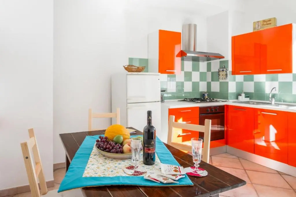 Dabbanna house near the sea, parking & wifi