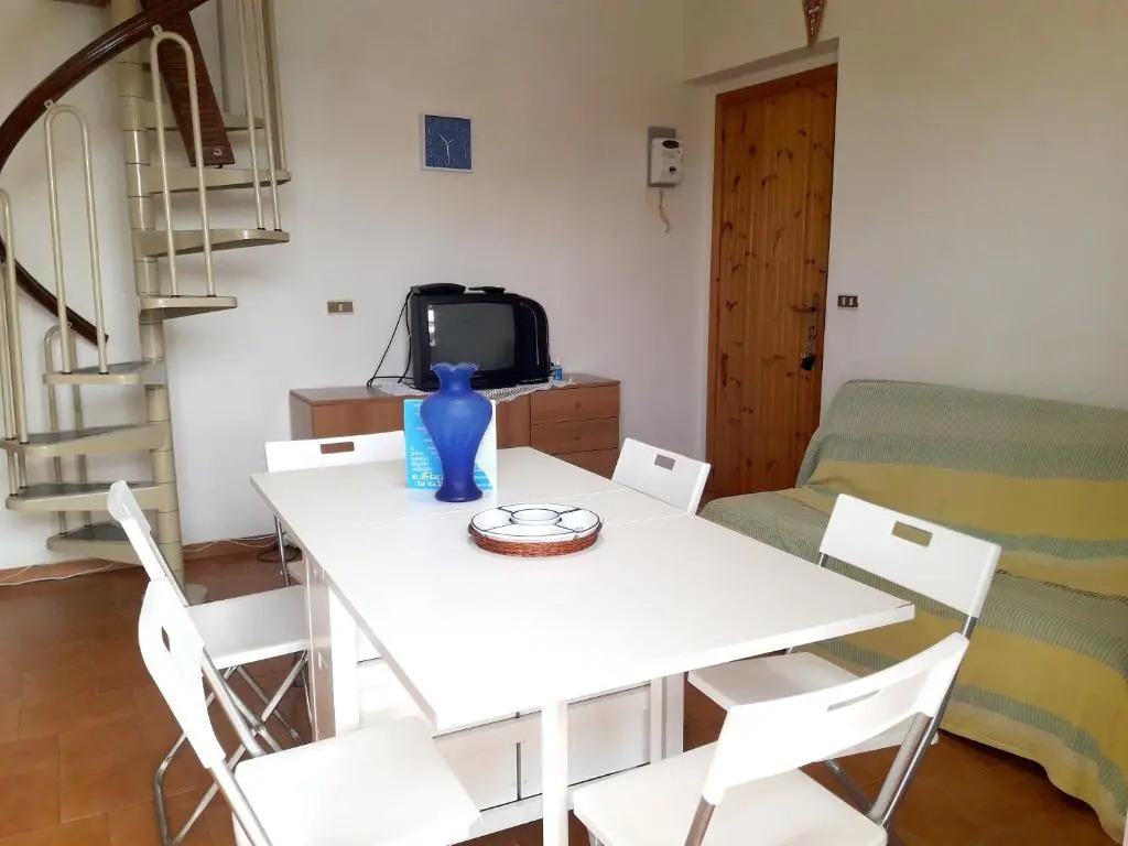 Apartment with 2 Bedrooms in Marina di Santa Maria Del Cedro, with Furnished Balcony - 300 M From the Beach