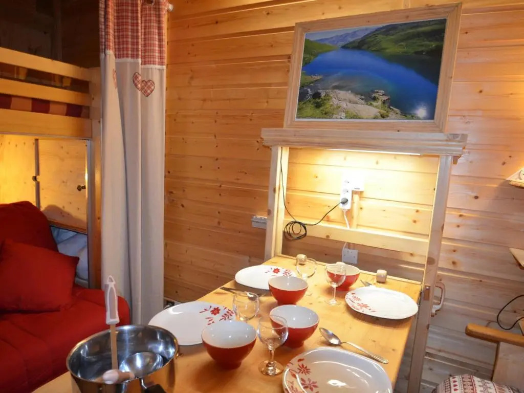 Appartement Les Menuires, 1 pièce, 2 personnes - FR-1-452-283