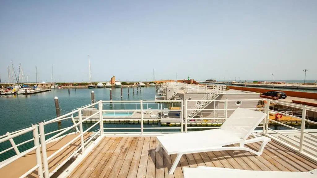 Floating Resort