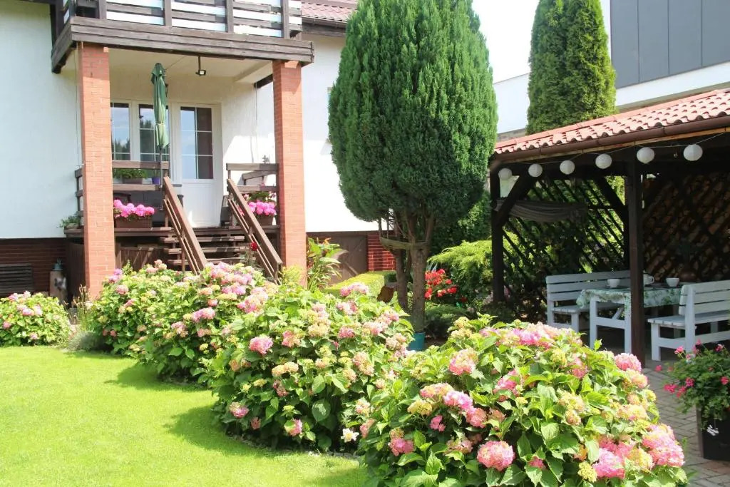Apartament z widokiem na jezioro Ukiel