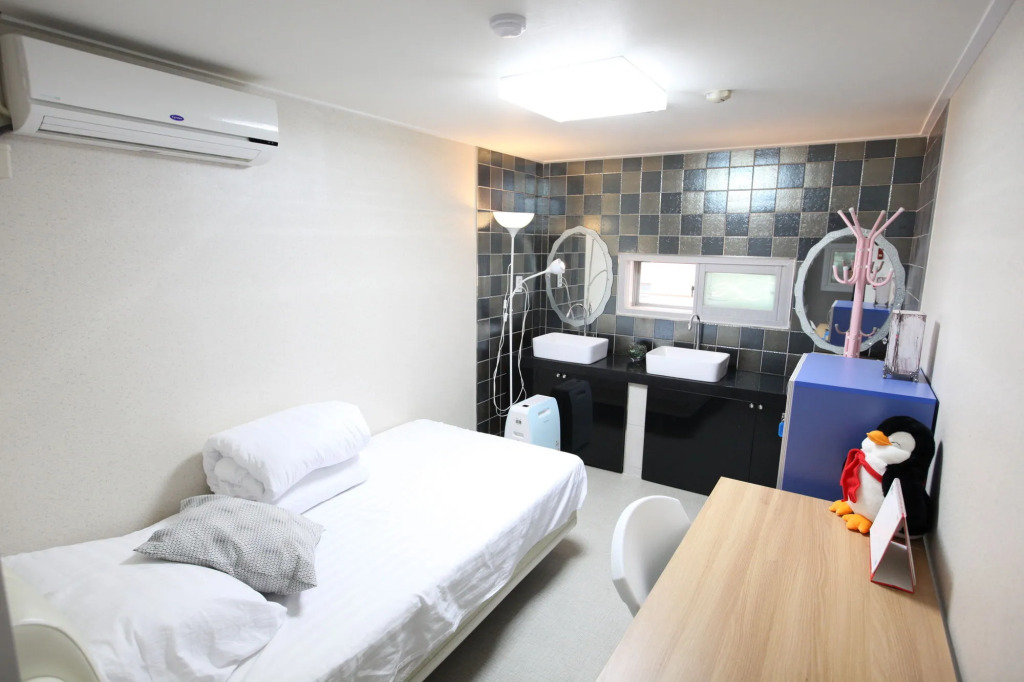 Lombard House - Hostel