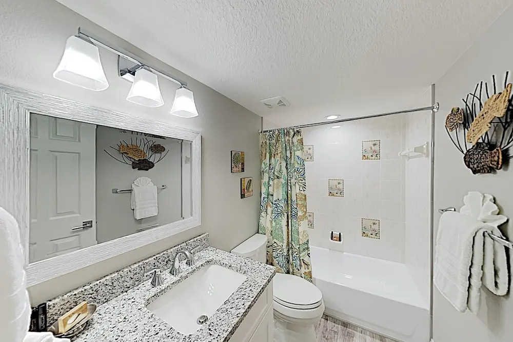 1802 Gulf Blvd Condo Unit 10 3 Bedrooms 2 Bathrooms Condo