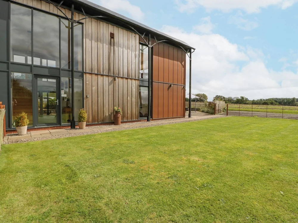 The Dutch Barn
