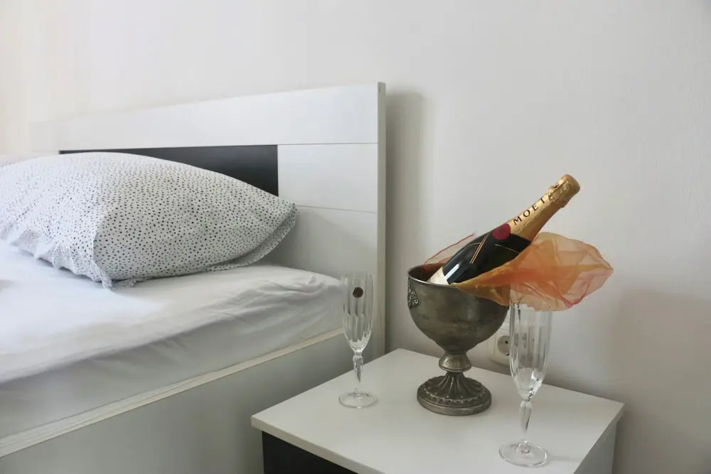 Beachfront Apartment Drazen, With Patio & Parking