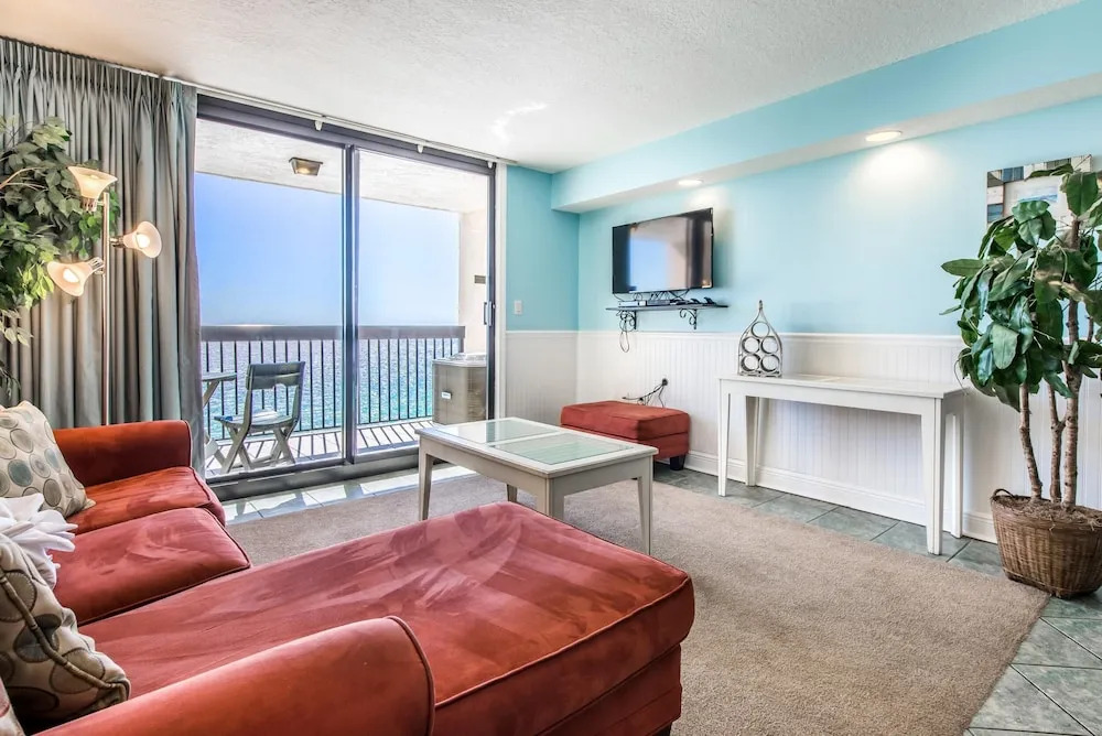 SunDestin 1703