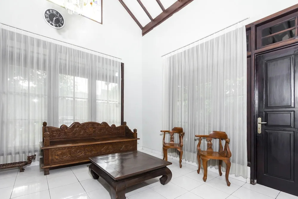 OYO 758 Rumah Leting Homestay