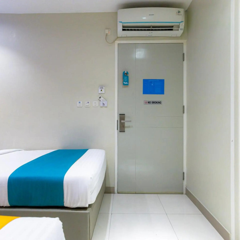 OYO 3735 Liv Hotel