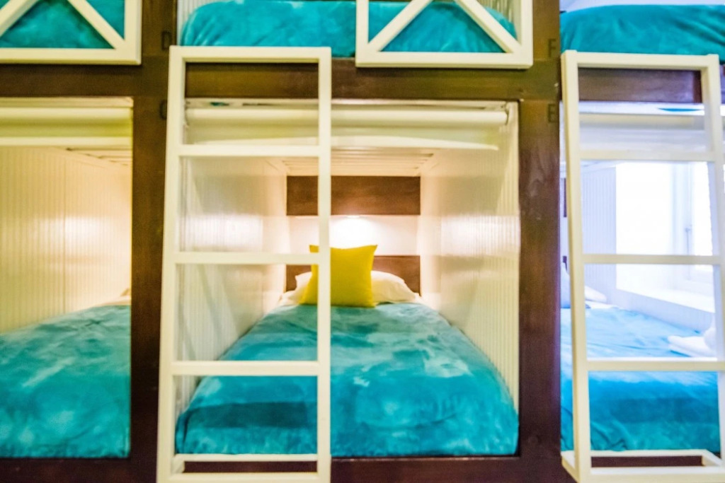 Bed & Bike Curacao - Pietermaai