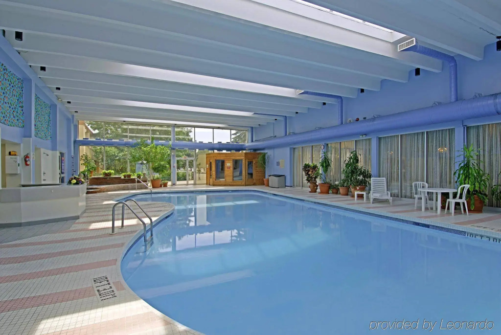 TownePlace Suites by Marriott Oshawa
