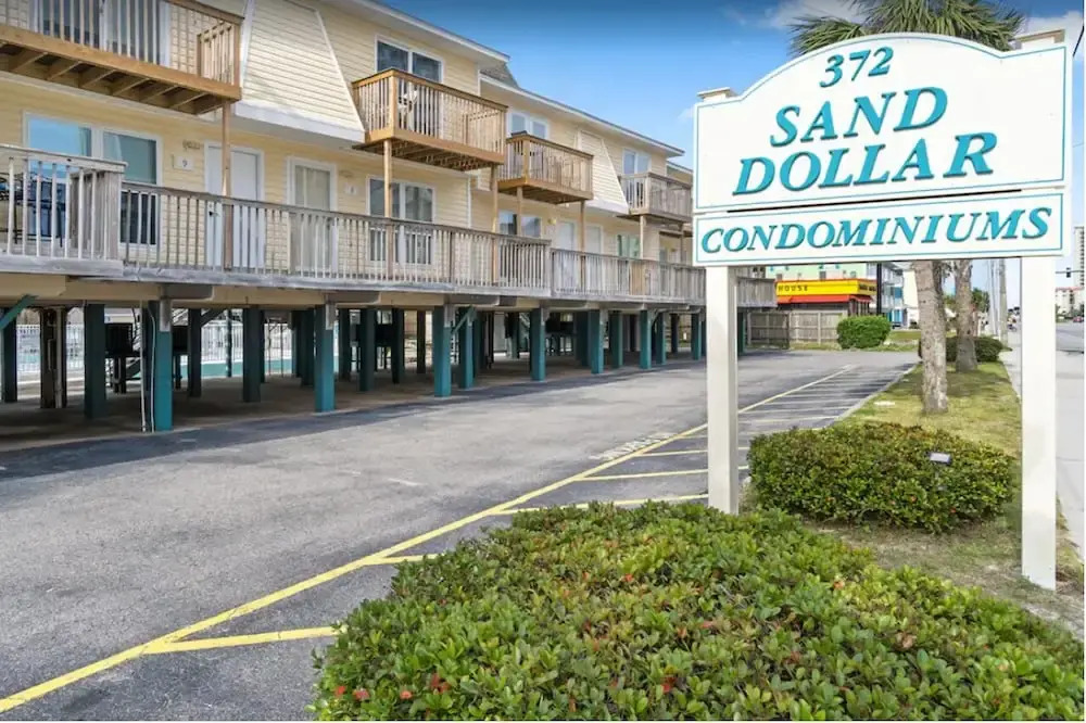Sand Dollar Condo by ALBVR