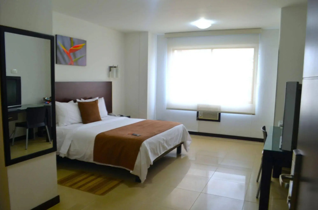 Hotel Pinares Plaza