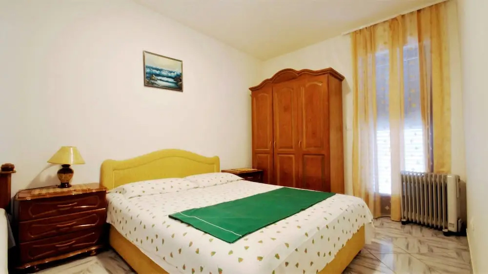 Apartment Glomazic